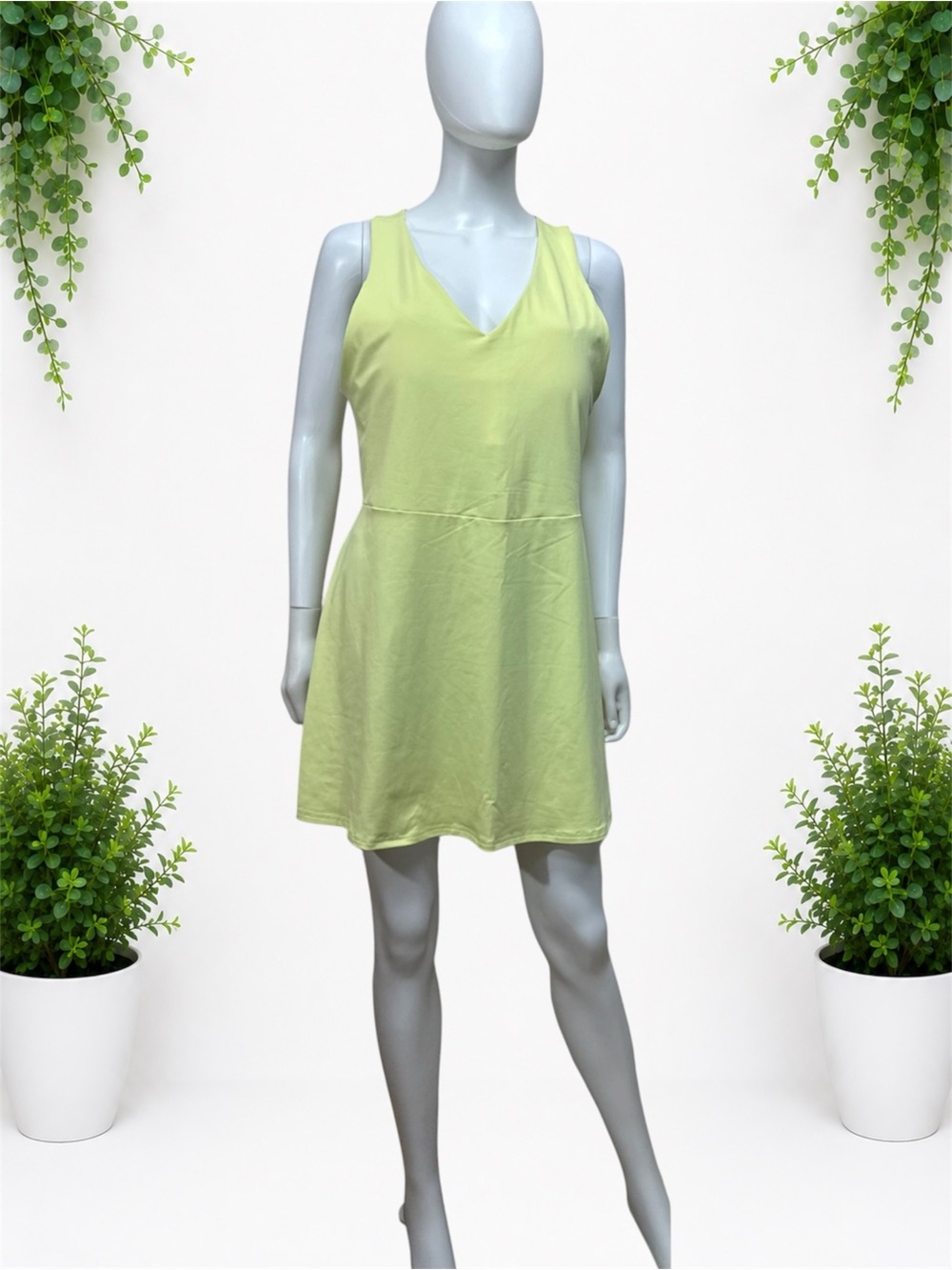 Fabletics On-The-Go Built-In Bra Dress Lemon Crème NWT ~ Size XL ~ Item #6143